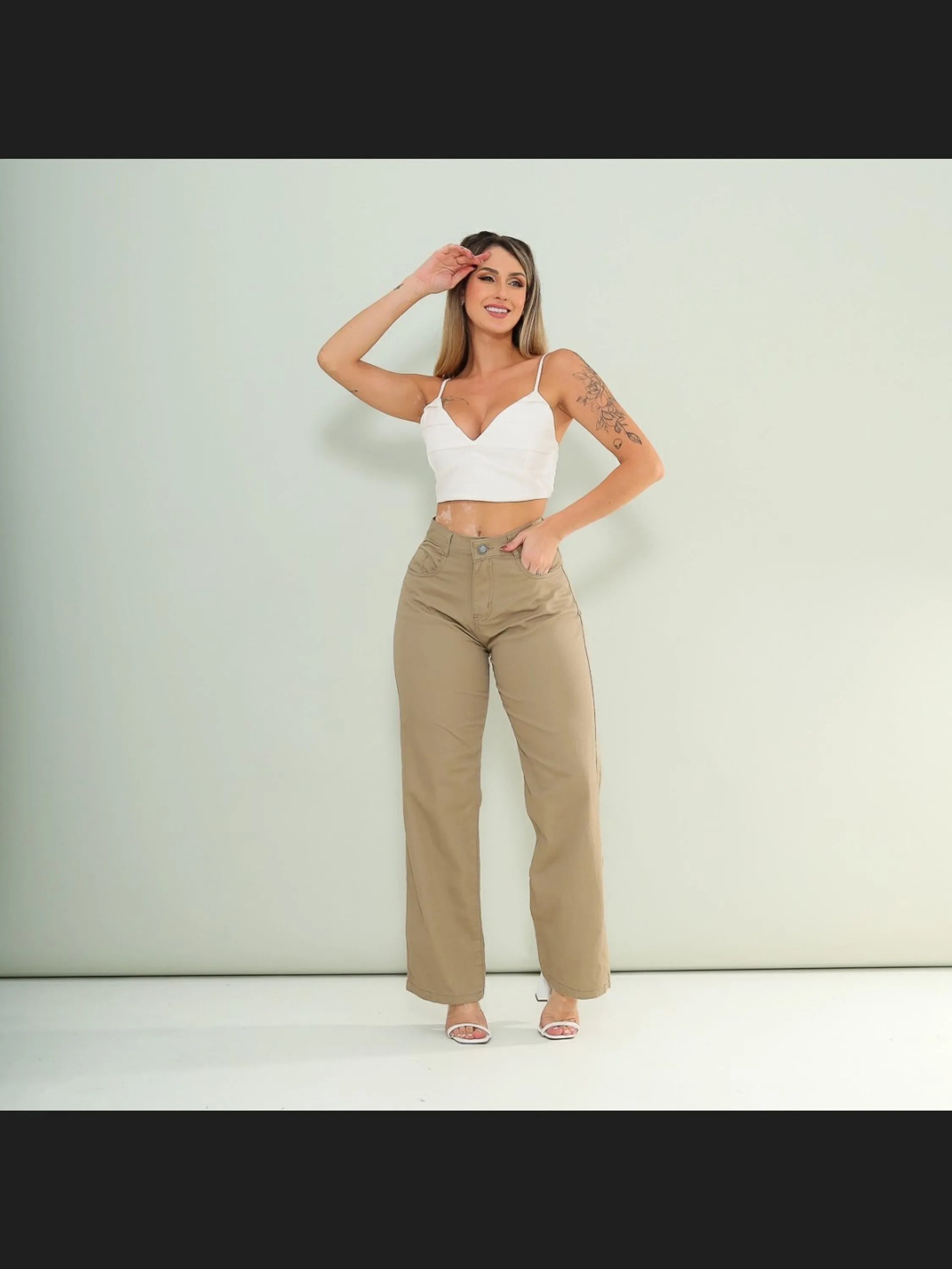 Calça Wide Leg Lisa / Pantalona Lisa