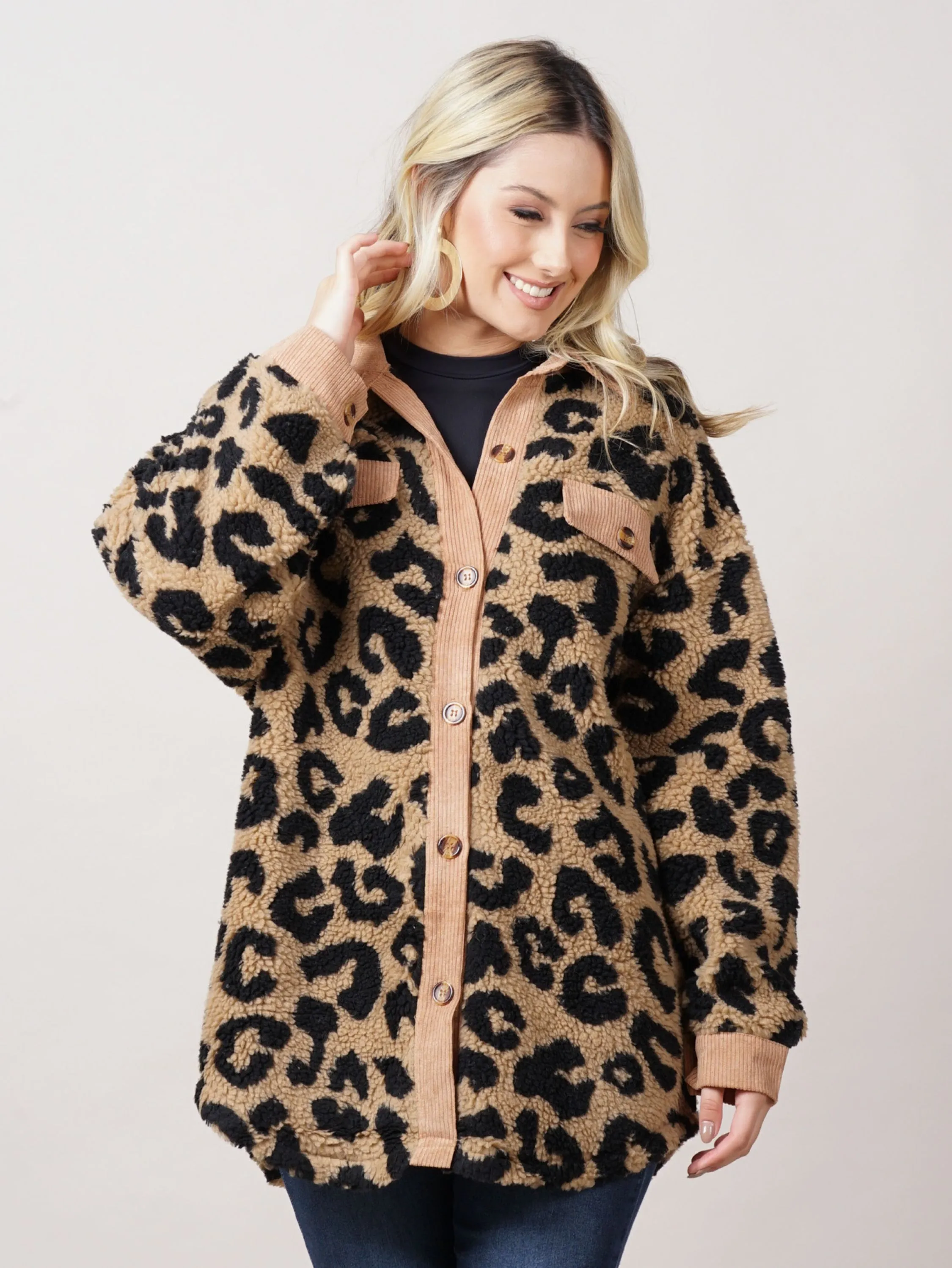 Camisão teddy / camisa oversized / camisa pelúcia / camisa teddy animal print ZE7001