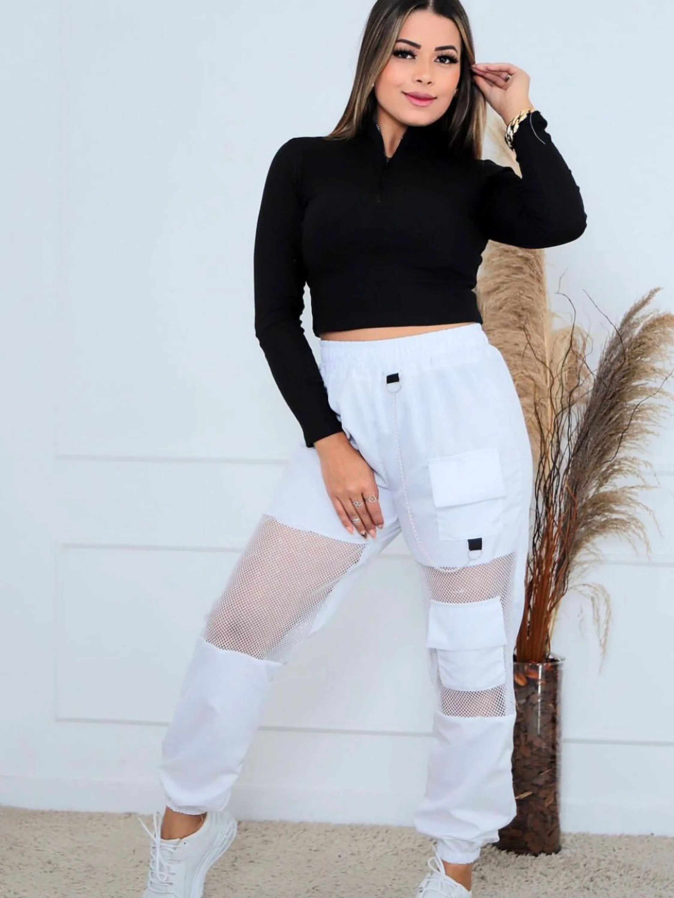 Calça Jogger Feminina Com Corrente Tactel Moda Gringa