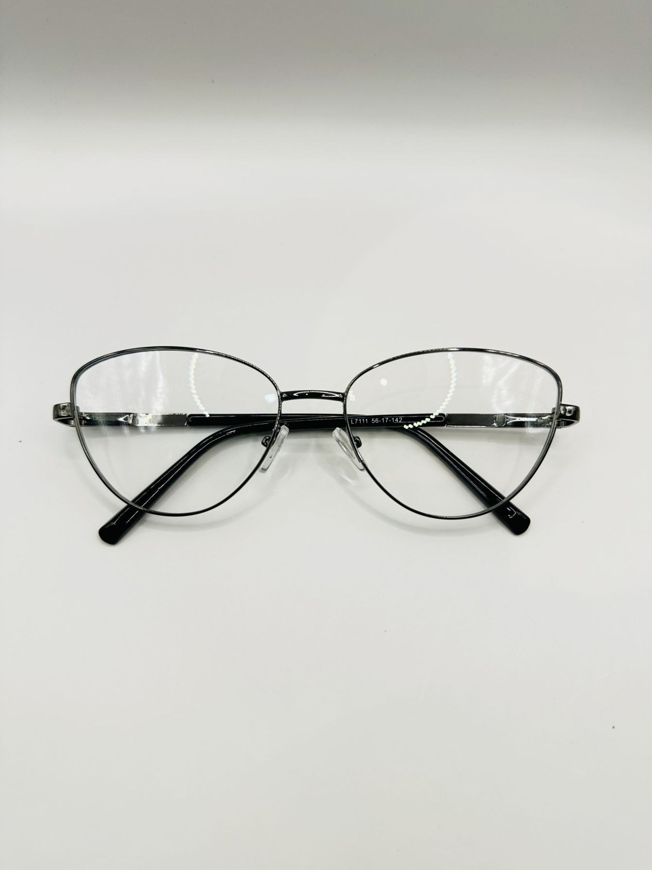 Armação de Óculos de Grau Metalico-L7111