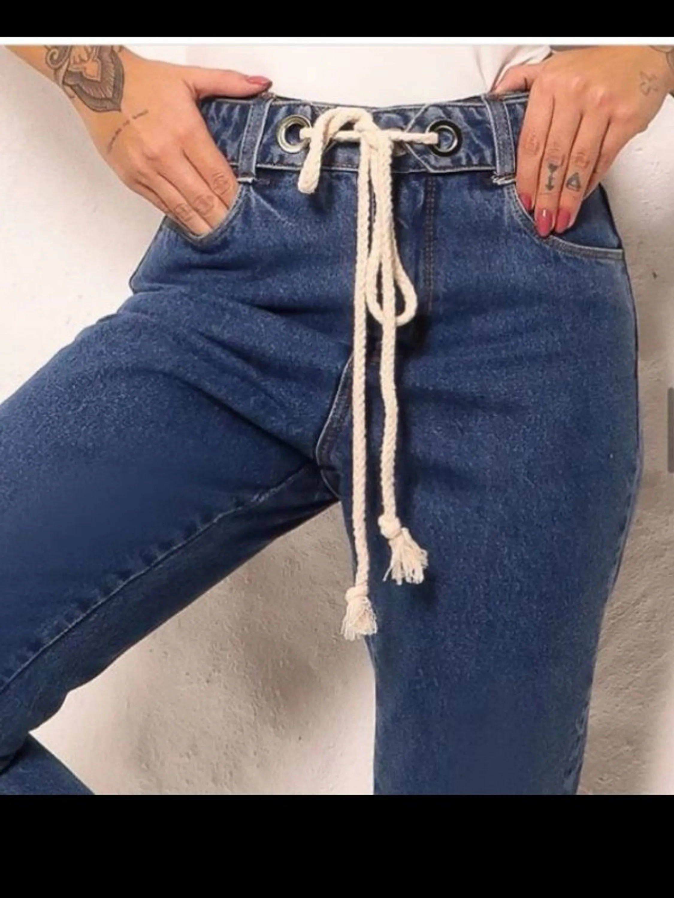 Calça retar jeans feminina com cintura alta