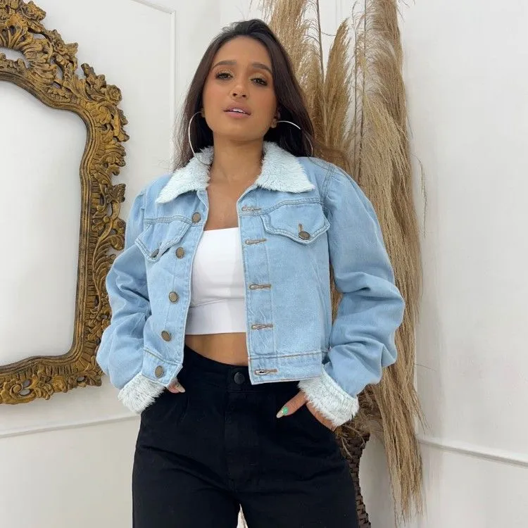 Jaqueta Jeans Feminina Toda Forrada com Pelinho