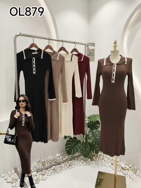 Vestido de Tricô com Gola Polo Contrastante 🖤✨