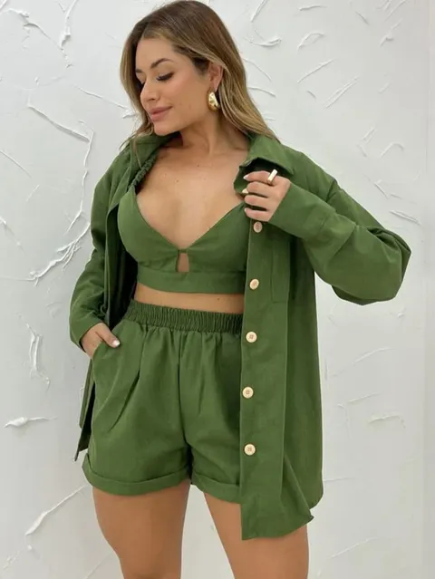 Conjunto Feminino 3 peças: Short + Camisa + Cropped ⭐