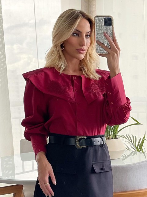 Camisa Manga Longa/ Gola Bordada S2193