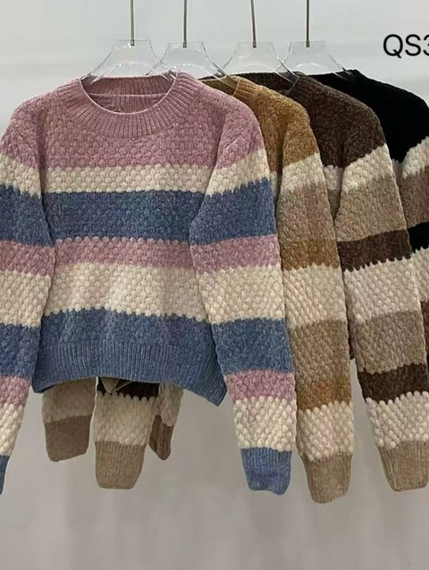 Blusa chenille cropped