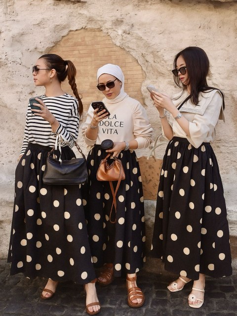 Saia franzida Poa maxi midi