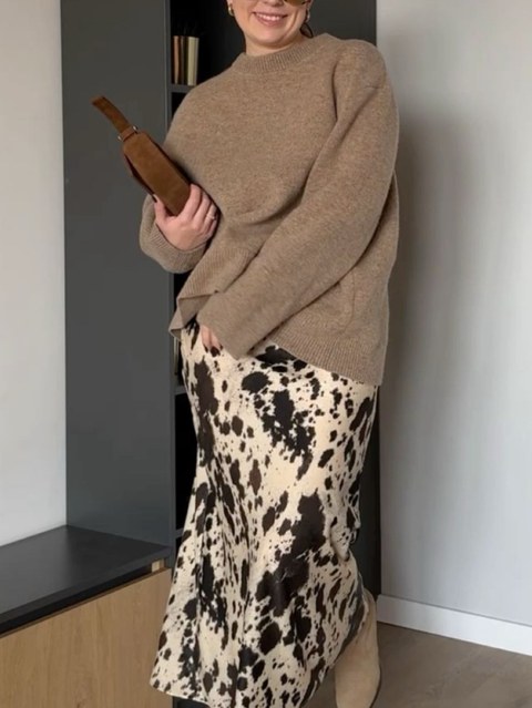 Saia cetim midi cowprint