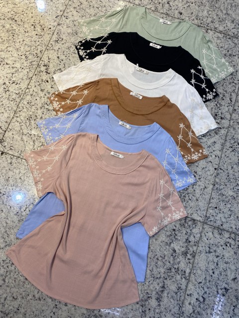 plus size com elastano com bordado manga curta shu loja