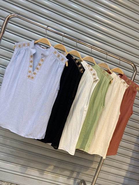 blusa com bordado sem manga shu loja
