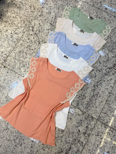 blusa com bordada manga curta shu loja