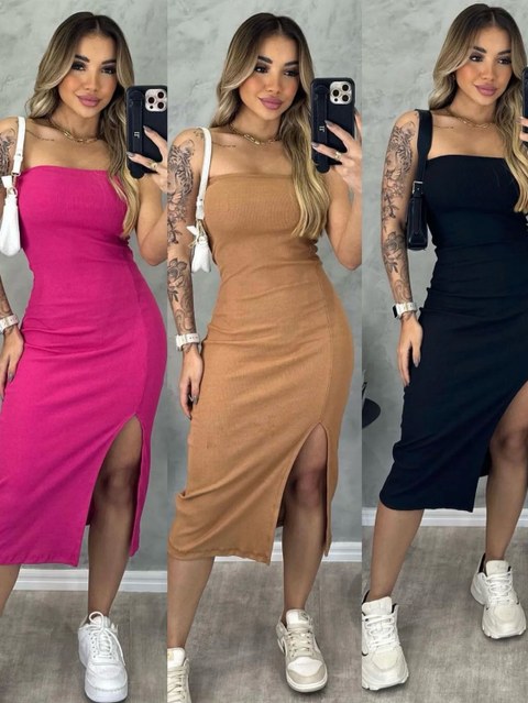 Vestido mídi tomara que caia , com fenda