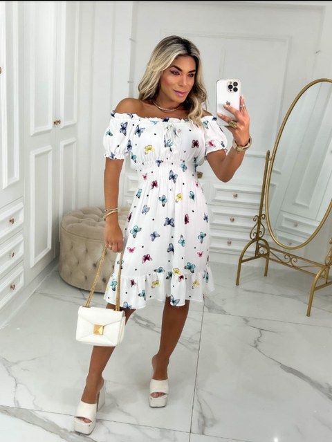 Vestido curto borboleta