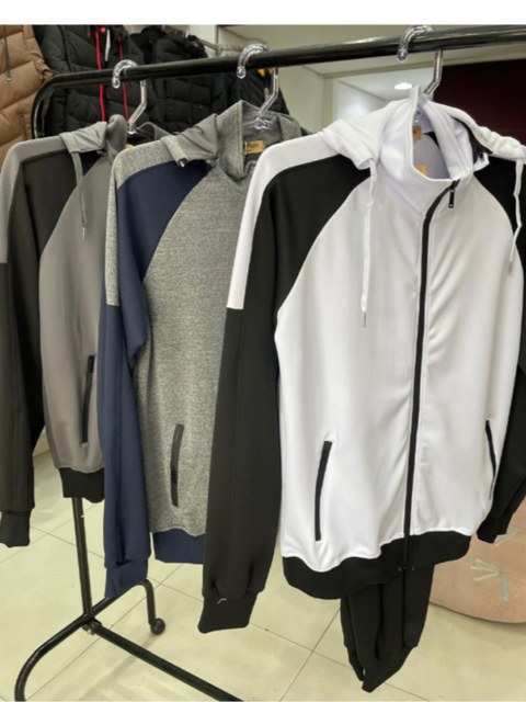 CONJUNTO MASCULINO COM ELASTANO