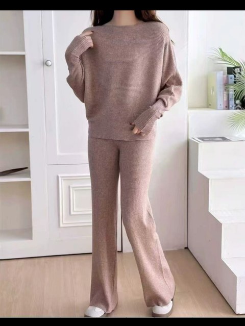 Conjunto motal macio veste muito bem linda