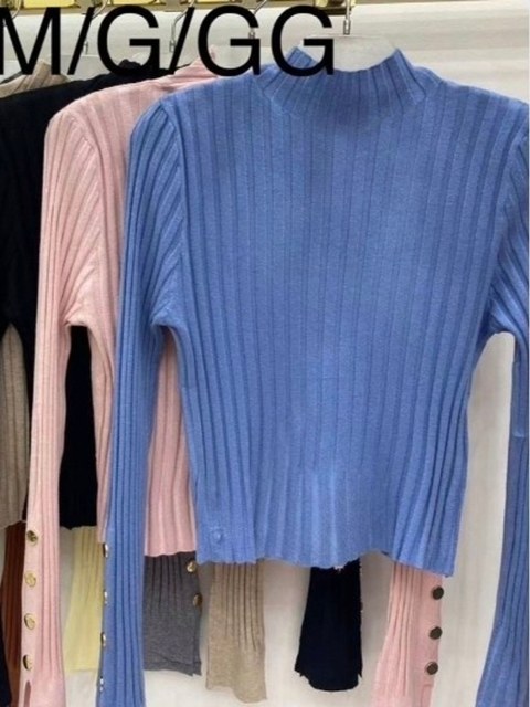 blusa croped de modal botao na manga importado