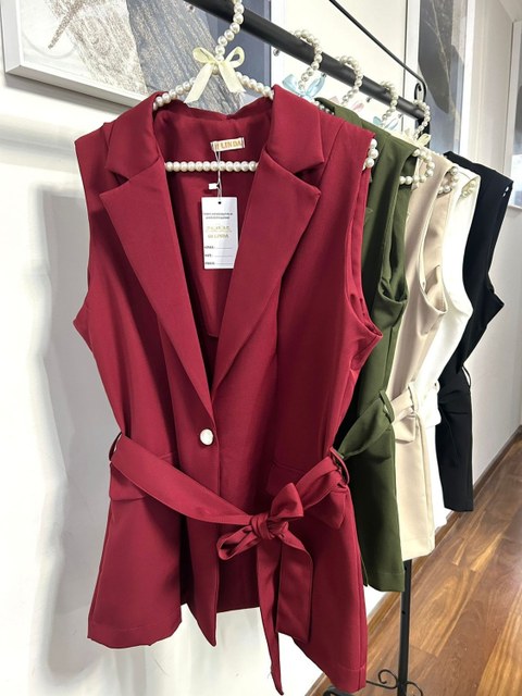 colete longo de alfaiataria