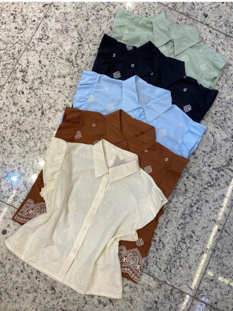 Blusa cropped com bordado feminina    Enzo