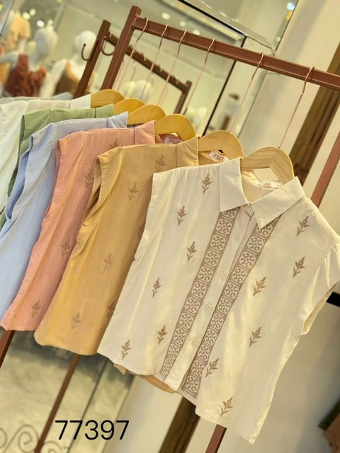 Camisa com bordado feminina    Enzo