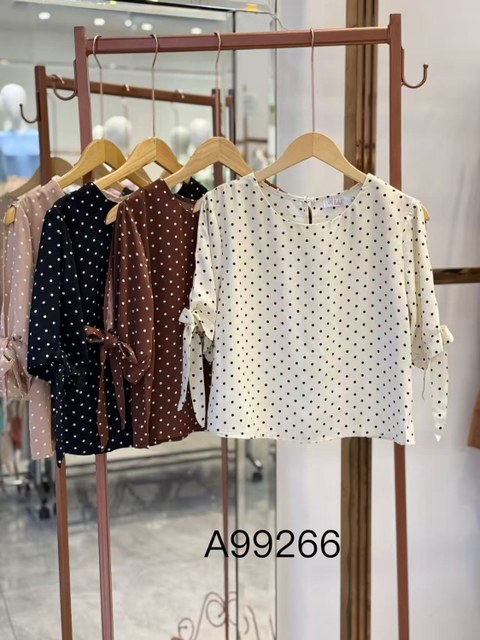 Manga curta de bolinhas feminina   Enzo