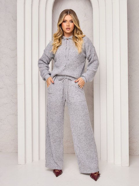 Conjunto Tricot Frio Inverno Blusa Capuz Calça Cordão Isa