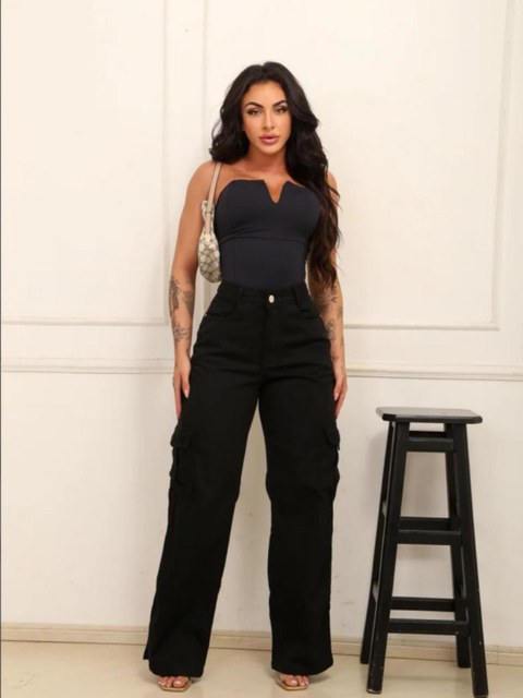 Wide Legue Cargo sem Lycra - Preta
