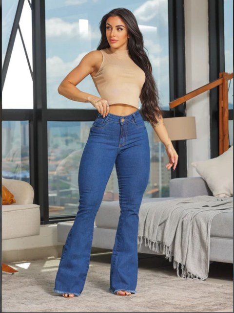 Calça Flare Barra Desfiada - com lycra