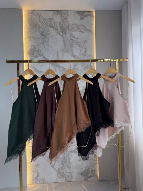 Fancy modas blusa cetim com renda