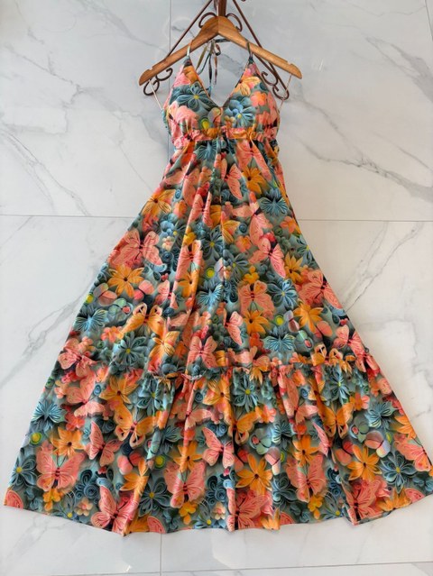 V1312: vestido longo novo, com bojo 3D, costa nua.