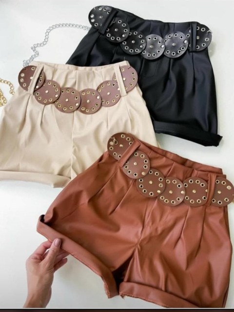 Shorts couro fake