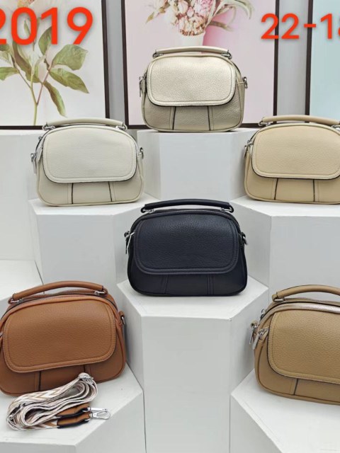 2019- BOLSA EM COURINO