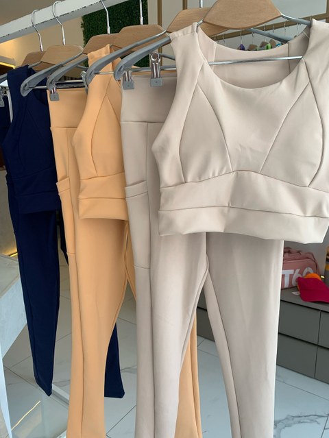 Conjunto Euphoria Blackout