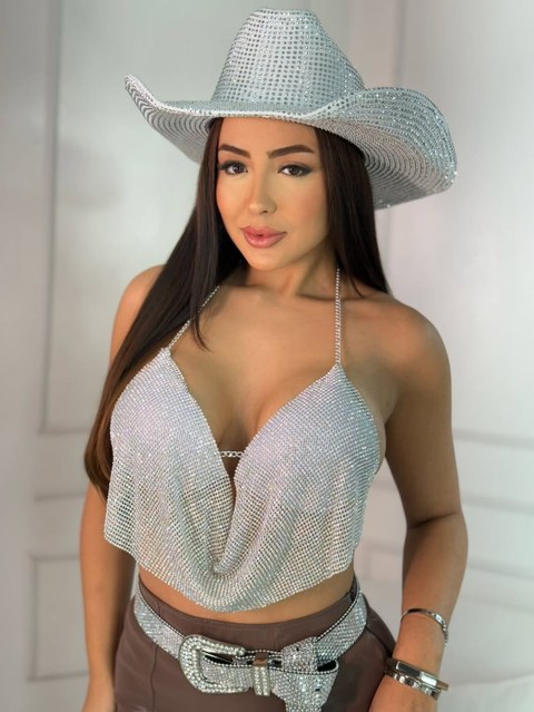 Cropped de luxo Carnaval  moda balada elegante com corrente