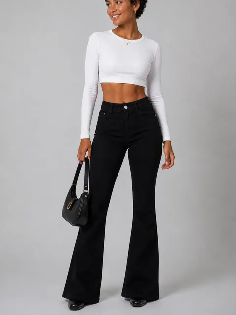 Calça jeans Flaer preta  com elastano