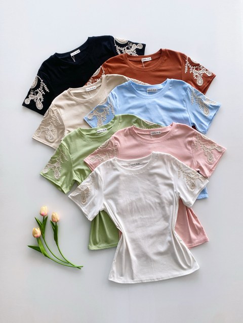 Blusa algodão maga bordado 225# Isabella moda