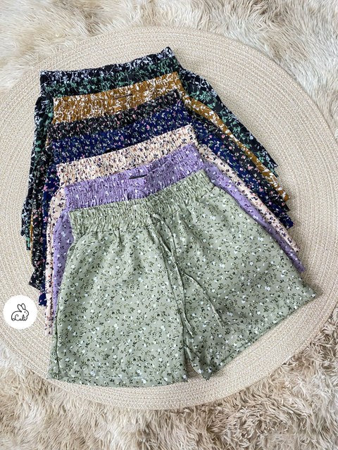 Short crepinho estampada básica