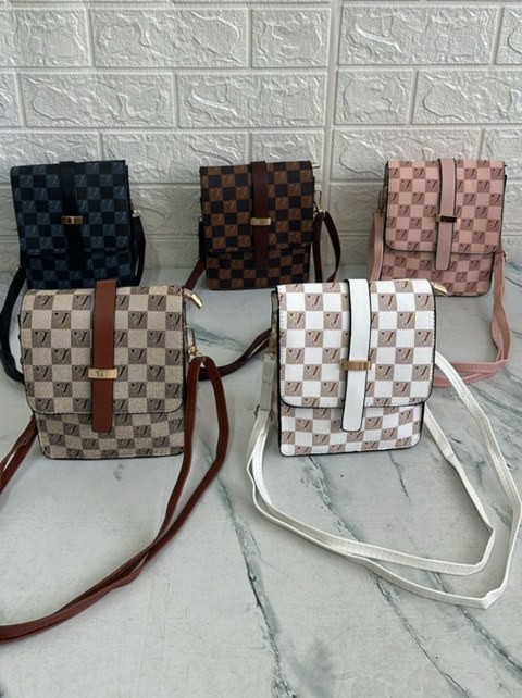 Bolsa feminina cabe celular 2025-33