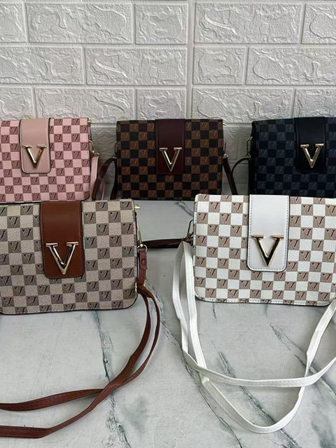 Bolsa feminina pequena 2025-36