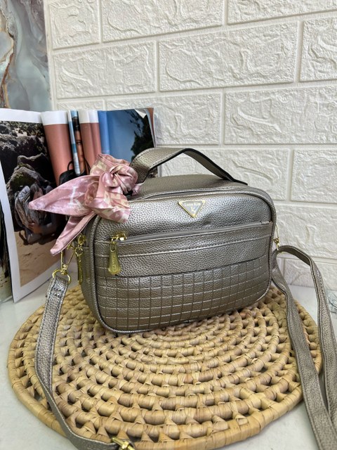 Bolsa feminina média de mão e transversal LK12263