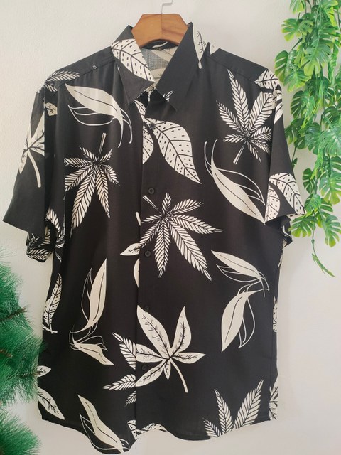 Camisa Floral Havaiana Praia Verão Masculino Manga Curta De Botão Tecido100% Viscose  encolhe um pouquinho