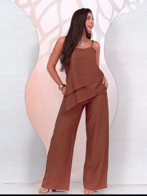 Conjunto pantalona e blusa alcinha com regulador