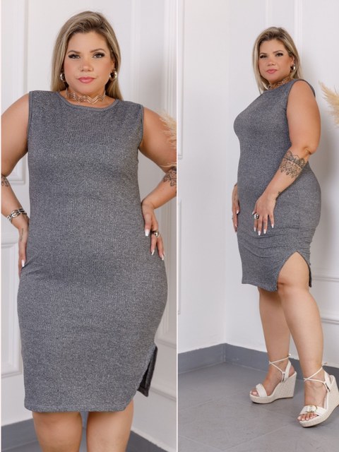 Vestido Regata Plus com fenda lateral