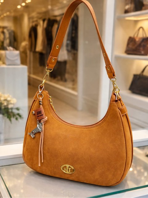 bolsa carmuca com chaveiro