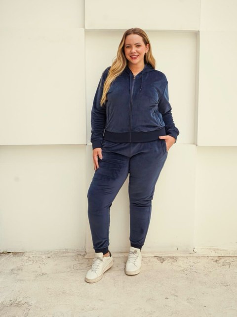 Conjunto plush feminino plus size