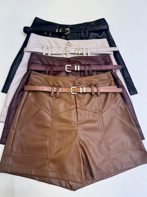 Short couro vem com conto