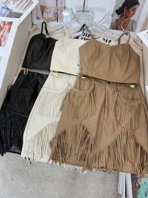 Conjunto de couro