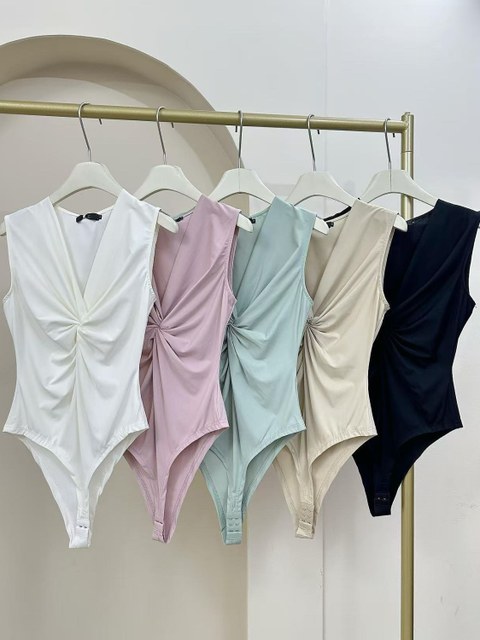 Body feminina com elastano