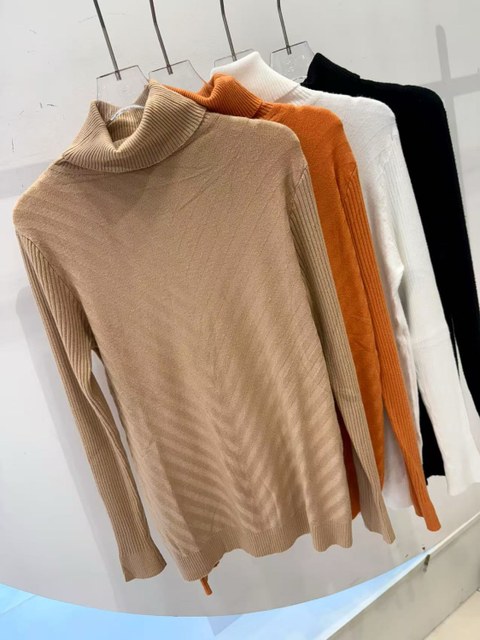 Blusa modal feminina gola alta