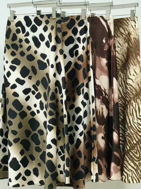 Saia cetim cintura com elástico e zíper