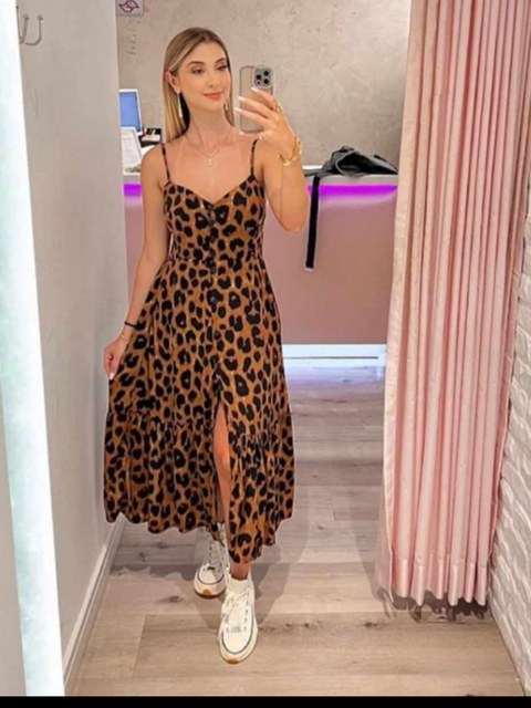 Vestido feminino de alcinha com bojo tamanho único,veste até 42